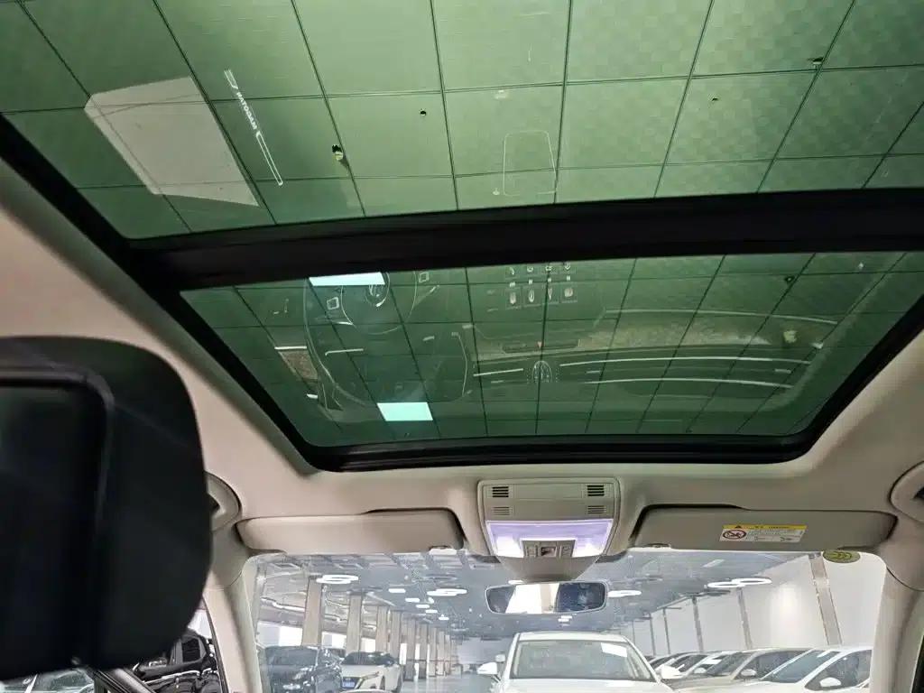 2018 Volkswagen Passat 330TSI DSG Premium — миниатюра 18