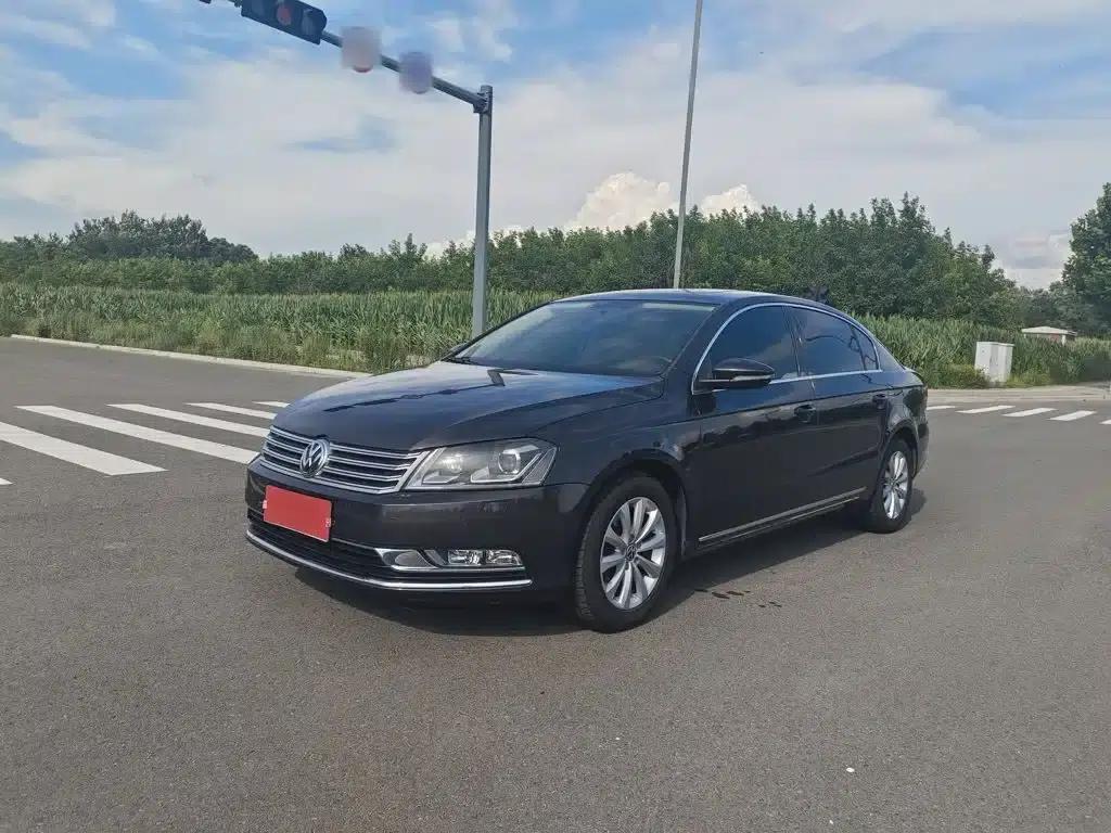 2015 Volkswagen Passat 1.8TSI Luxury — миниатюра 1