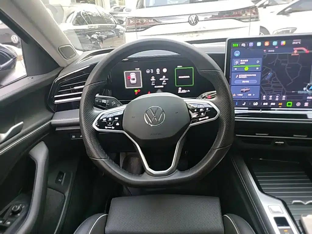 2024 Volkswagen Magotan 380TSI DSG Supreme Edition — миниатюра 11