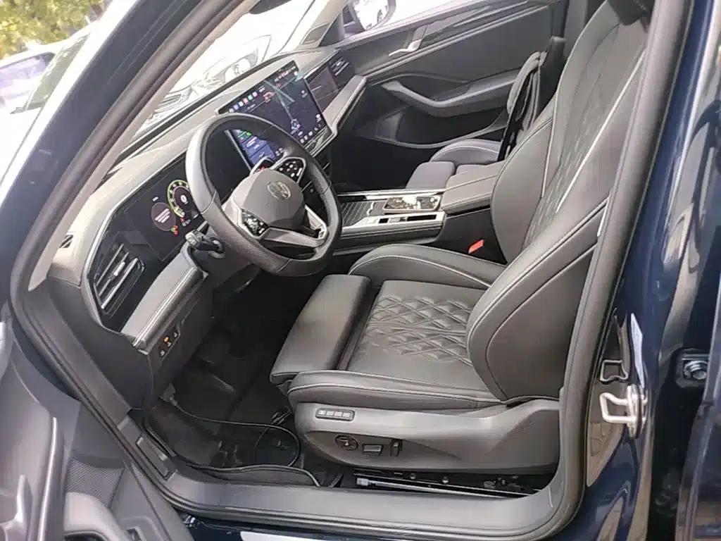 2024 Volkswagen Magotan 380TSI DSG Supreme Edition — миниатюра 15