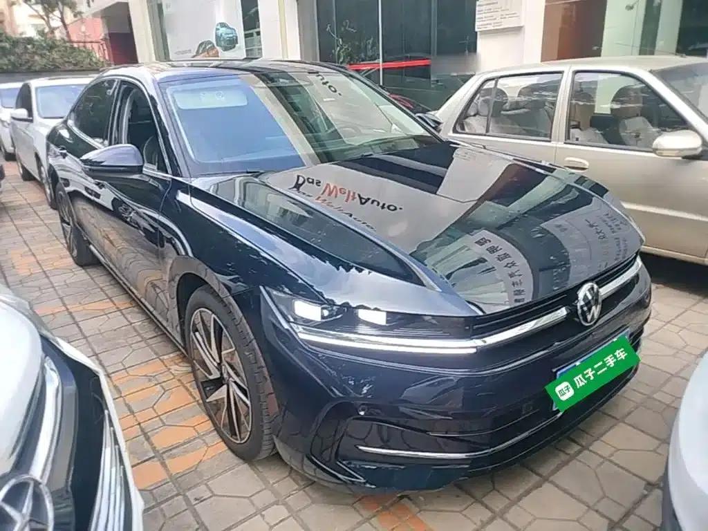 2024 Volkswagen Magotan 380TSI DSG Supreme Edition — миниатюра 4