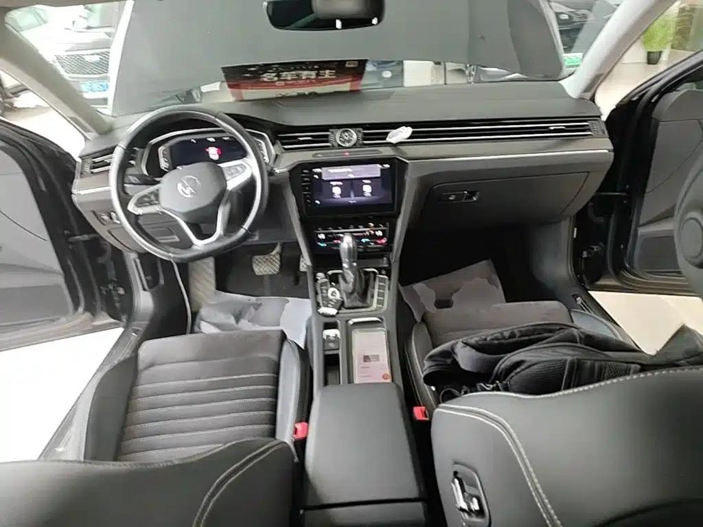 2020 Volkswagen Passat 330TSI DSG Luxury — миниатюра 10