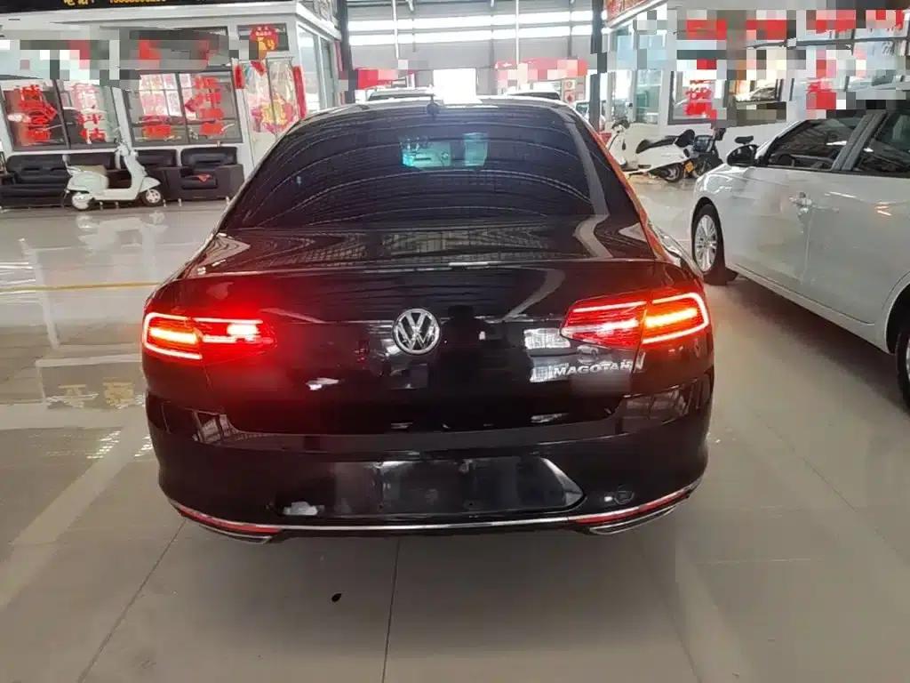 2017 Volkswagen Passat 330TSI DSG Premium — миниатюра 6