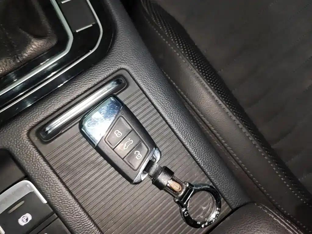 2017 Volkswagen Passat 330TSI DSG Premium — миниатюра 9