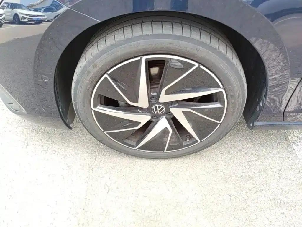 2024 Volkswagen Magotan 380TSI DSG Supreme Edition — миниатюра 23