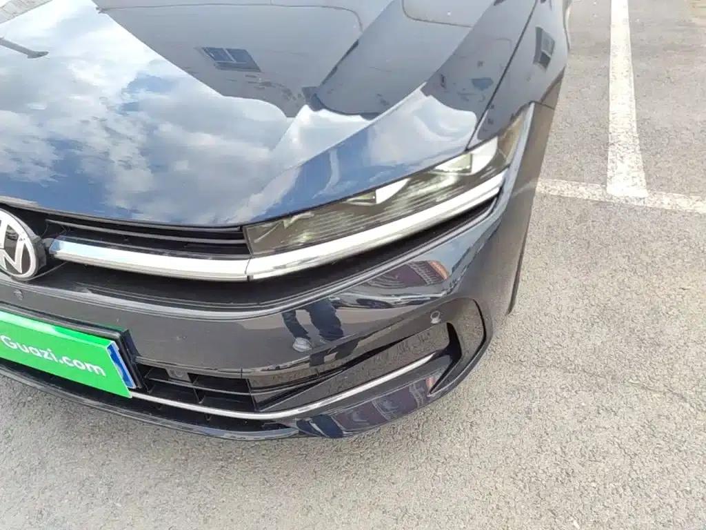 2024 Volkswagen Magotan 380TSI DSG Supreme Edition — миниатюра 24