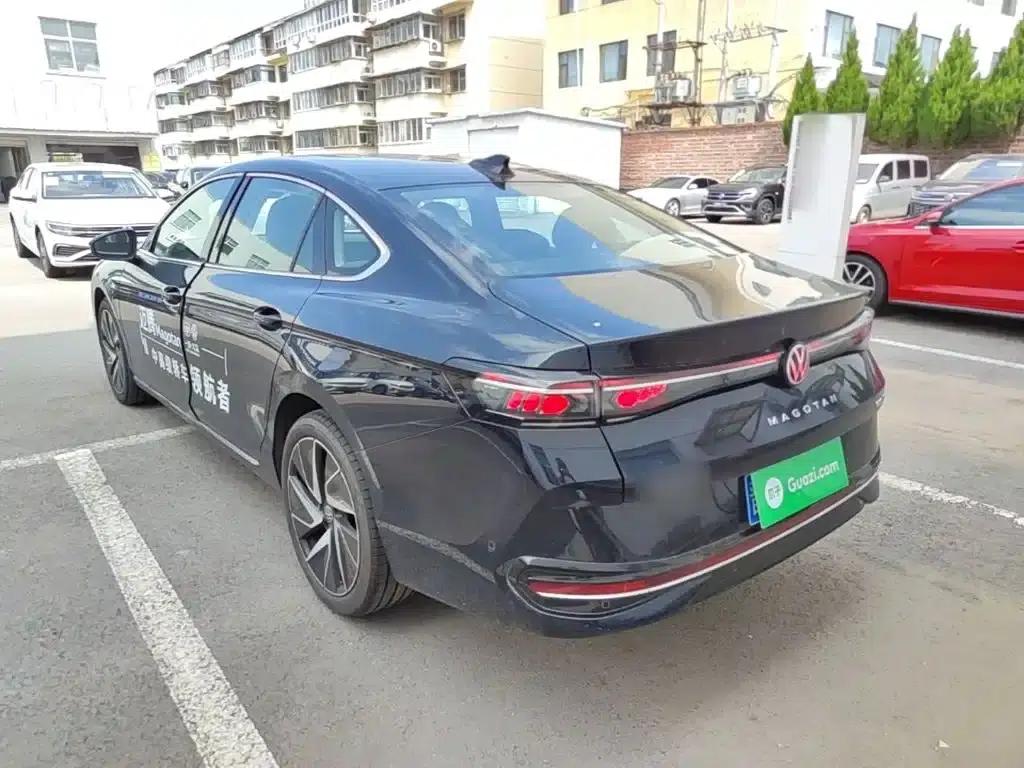 2024 Volkswagen Magotan 380TSI DSG Supreme Edition — миниатюра 5
