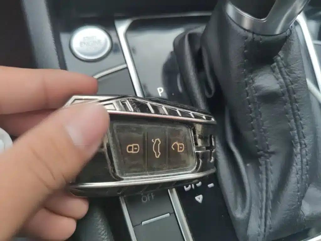 2017 Volkswagen Passat 280TSI DSG Leading Edition — миниатюра 12