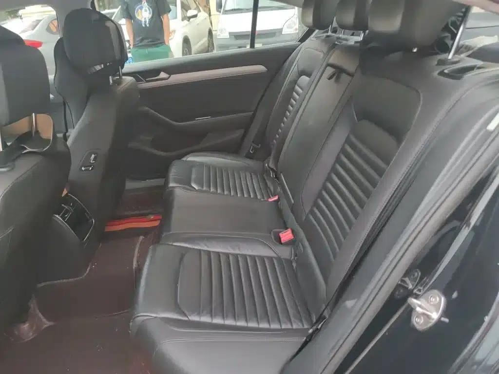 2017 Volkswagen Passat 280TSI DSG Leading Edition — миниатюра 15