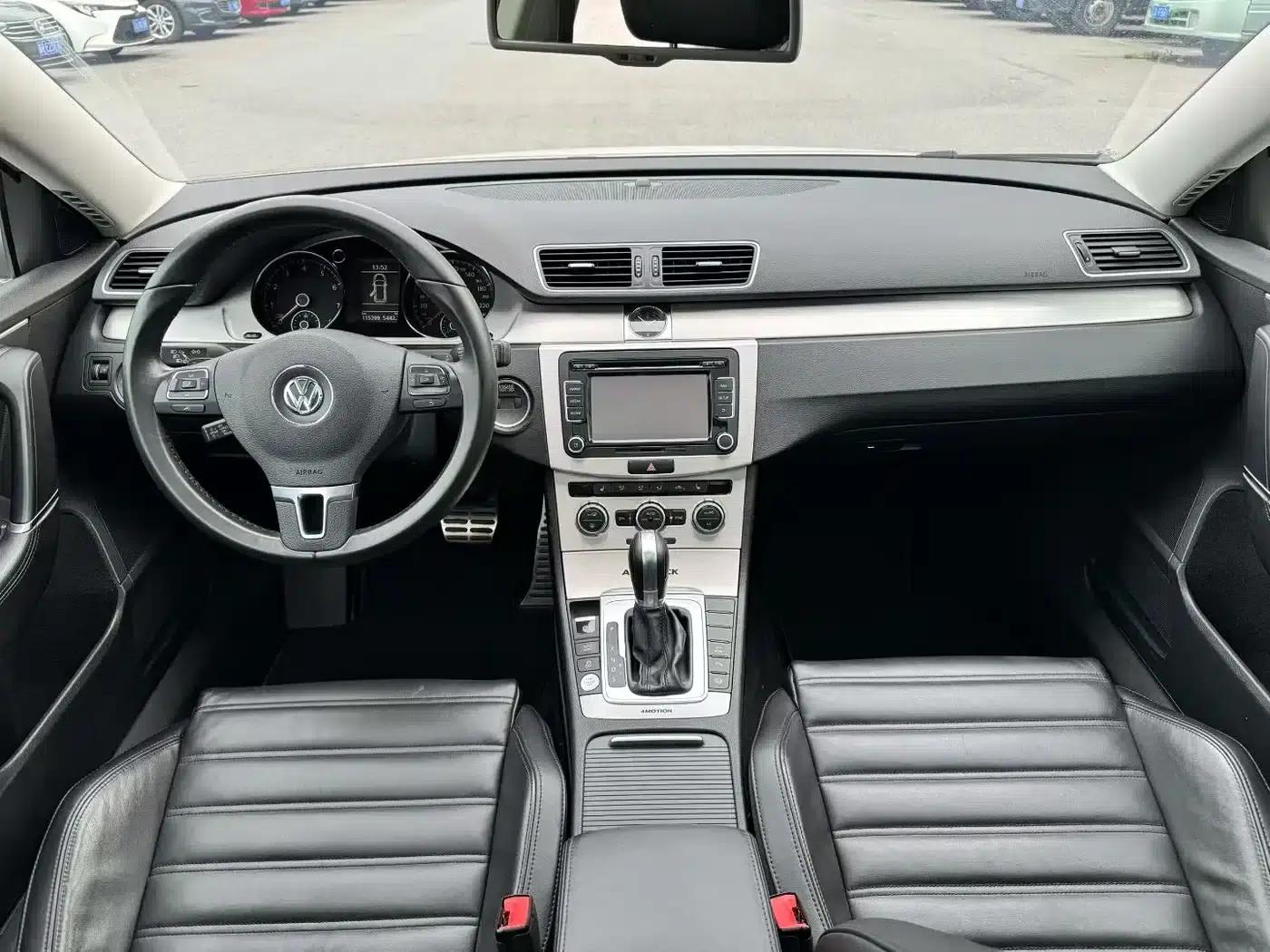 2012 Imported Volkswagen Passat Touring Edition 2.0TSI 4WD Luxury — миниатюра 6