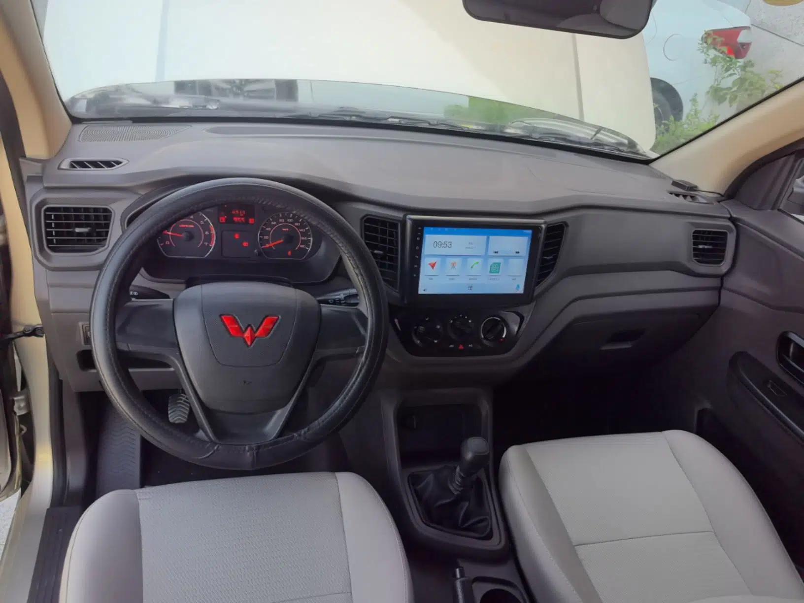 Wuling Hongguang V 2022 1.5L Jingqu Edition Electric-Assist LAR — миниатюра 12