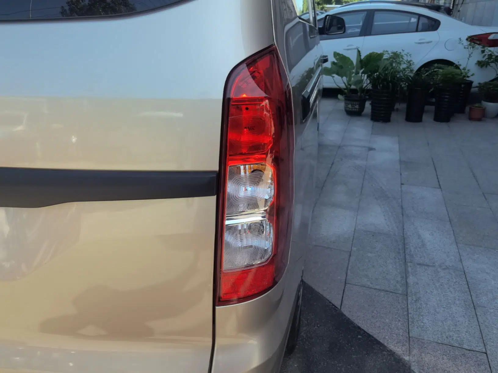 Wuling Hongguang V 2022 1.5L Jingqu Edition Electric-Assist LAR — миниатюра 9