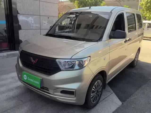 Wuling Hongguang V 2022 1.5L Jingqu Edition Electric-Assist LAR