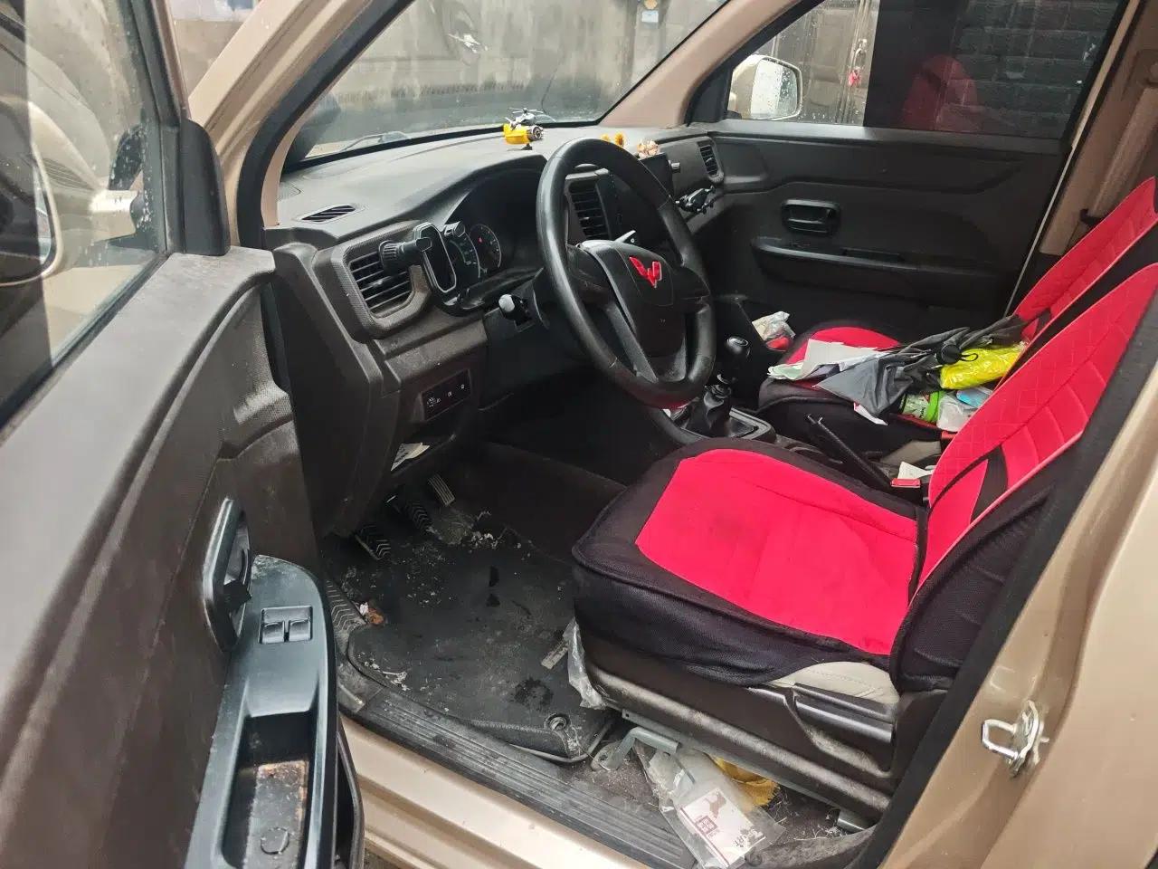 Wuling Hongguang V 2021 1.5L Enjoyment Edition LAR — миниатюра 13