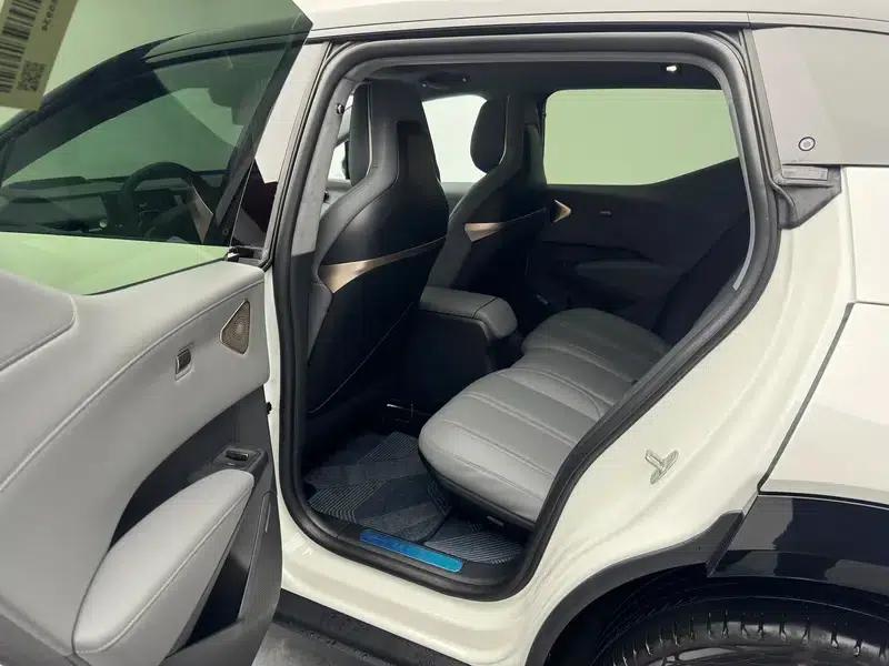 ZEEKR X 2025 Four-Seat Rear-Wheel Drive Cube Edition — миниатюра 18