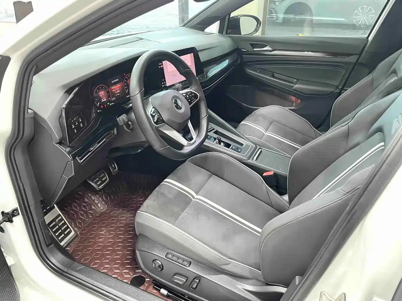 2021 Golf 280TSI DSG R-Line — миниатюра 7