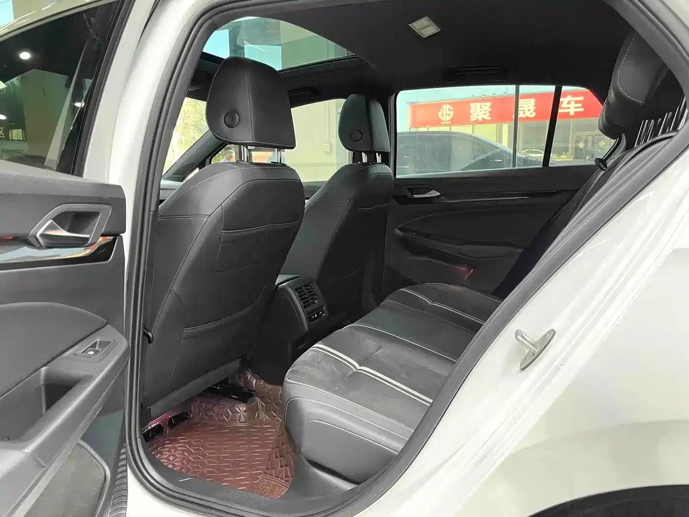 2021 Golf 280TSI DSG R-Line — миниатюра 10