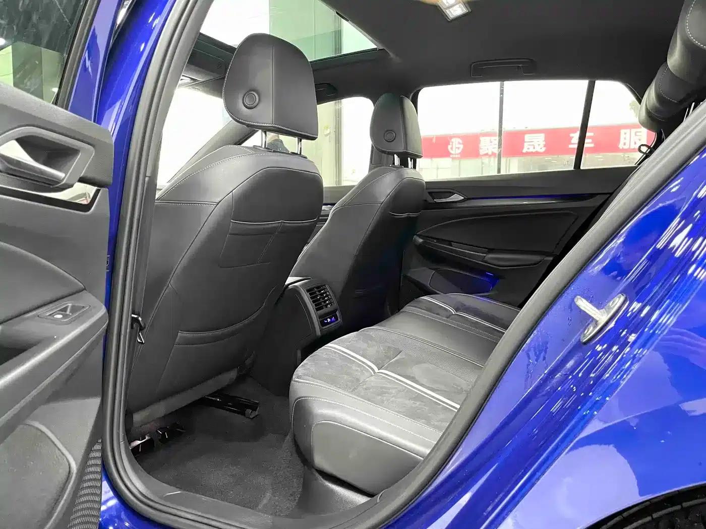 2021 Golf 280TSI DSG R-Line — миниатюра 13