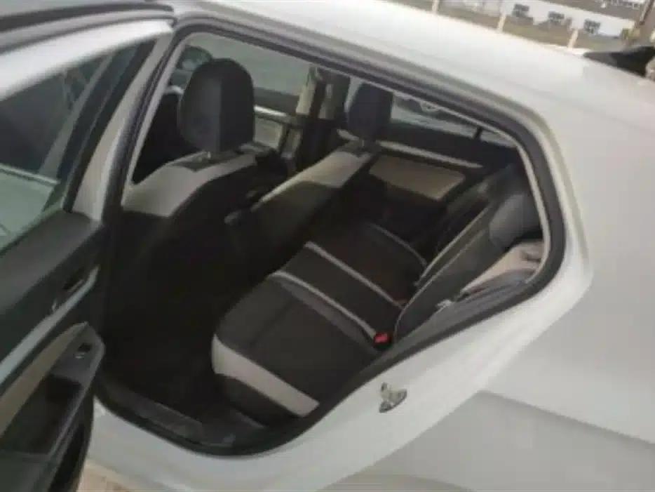2024 Golf 280TSI DSG Pro Enjoy Edition — миниатюра 6