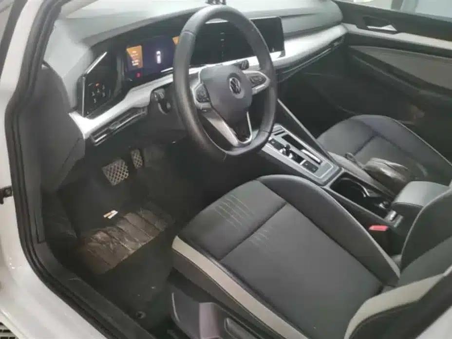 2024 Golf 280TSI DSG Pro Enjoy Edition — миниатюра 8