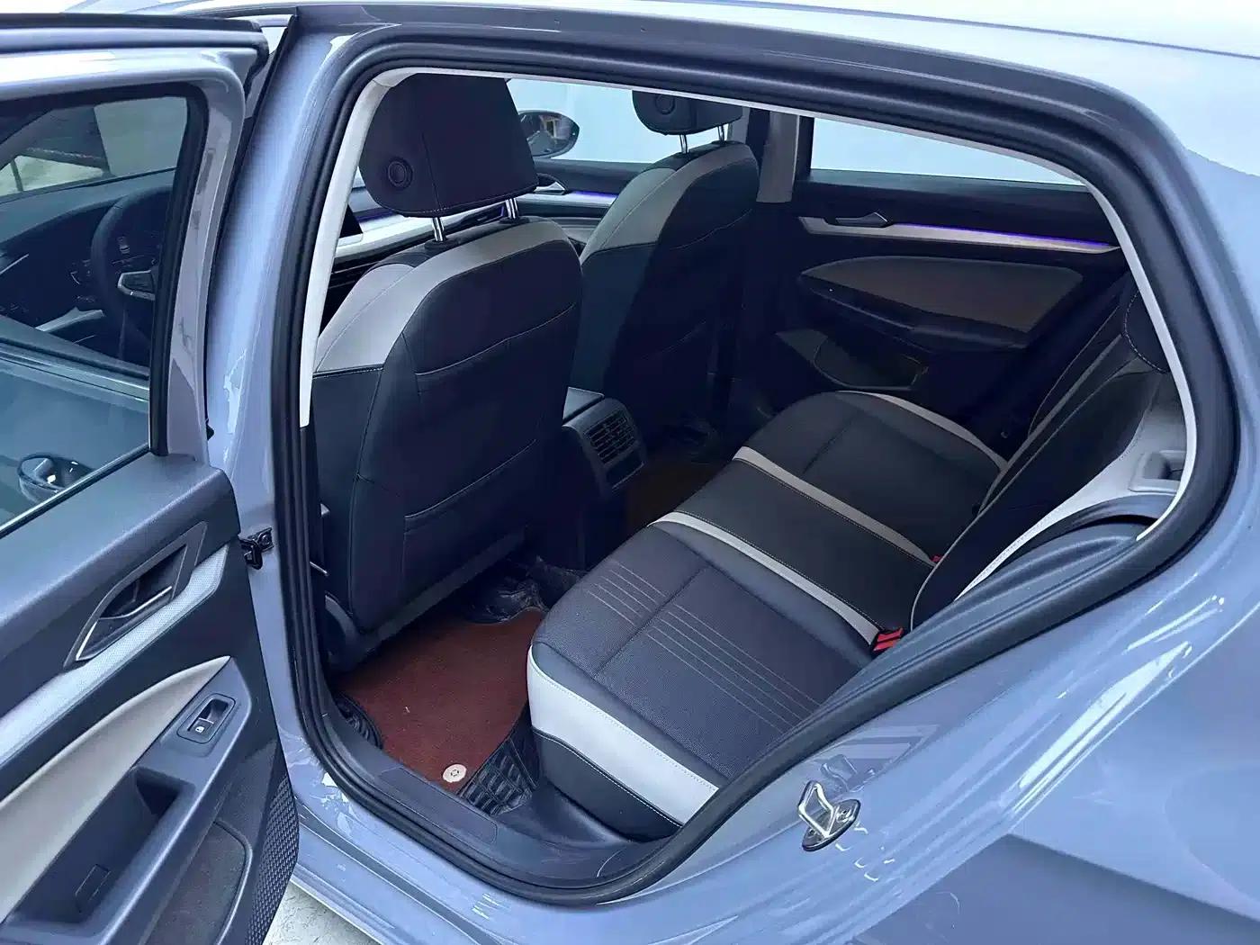 2023 Golf 280TSI DSG Pro — миниатюра 11