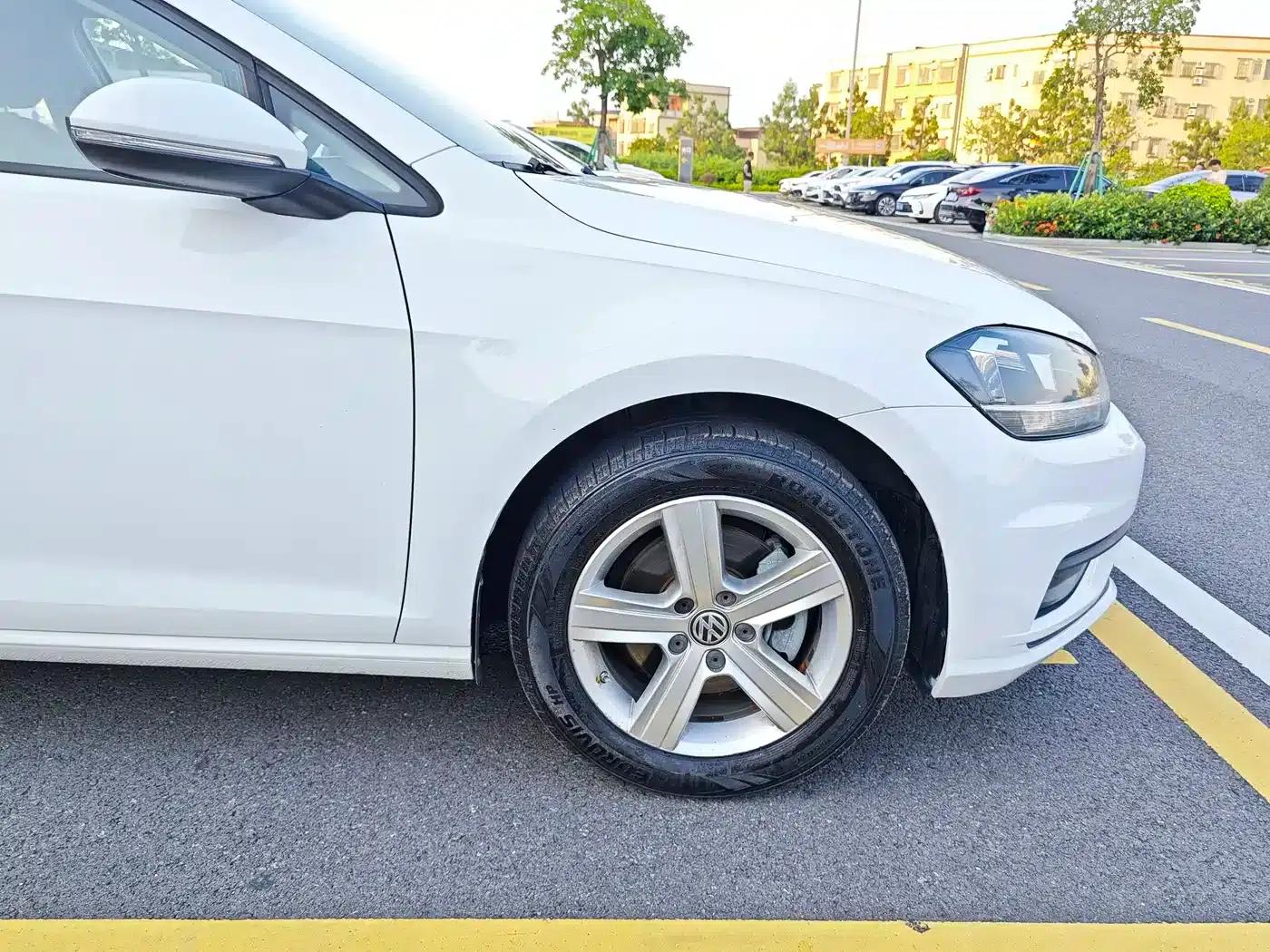 2018 Golf 1.6L Manual Fashion Edition — миниатюра 24