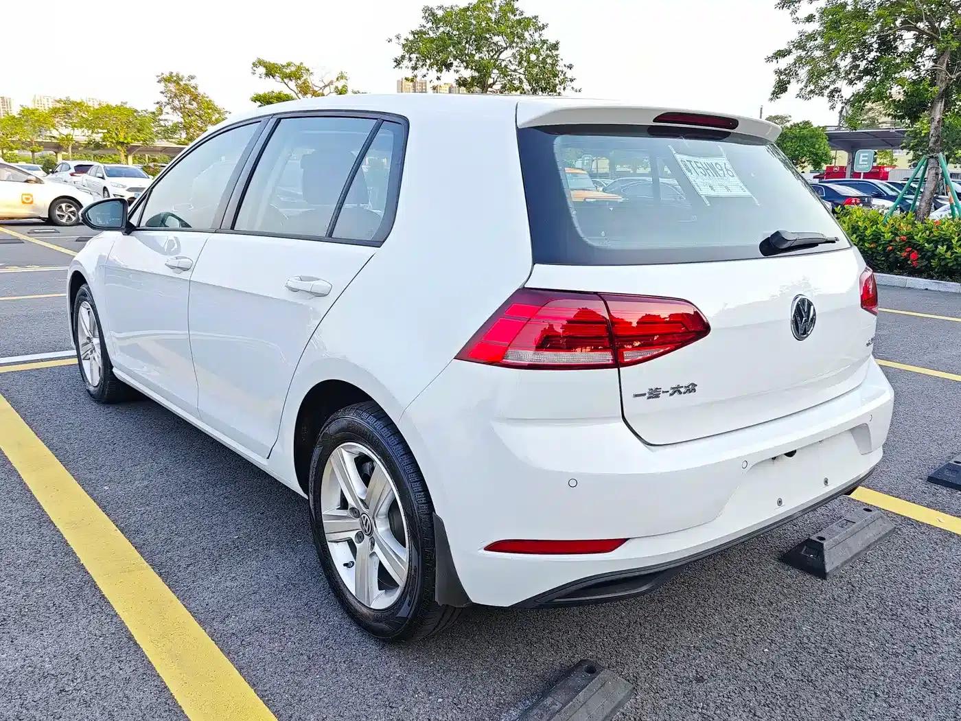 2018 Golf 1.6L Manual Fashion Edition — миниатюра 8