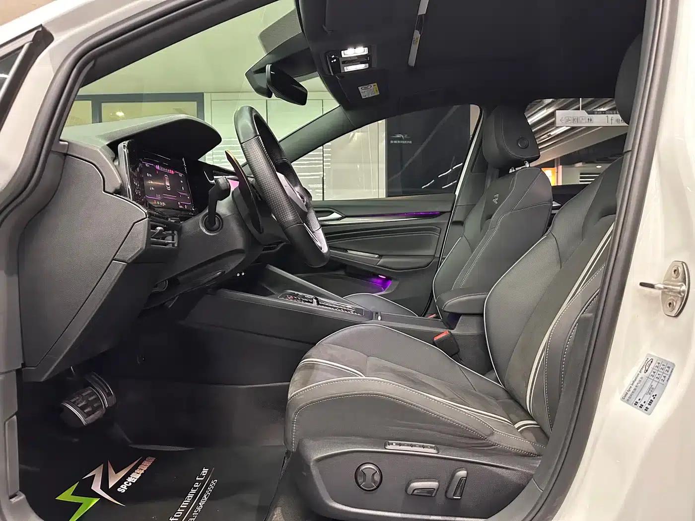 2021 Golf 280TSI DSG R-Line — миниатюра 6