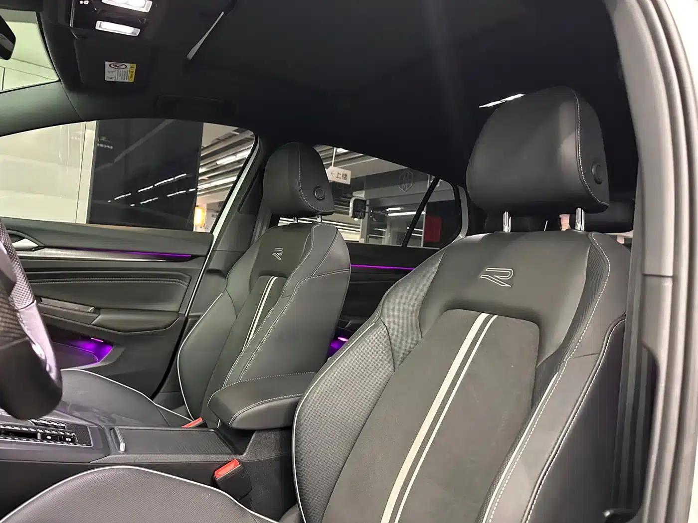2021 Golf 280TSI DSG R-Line — миниатюра 8
