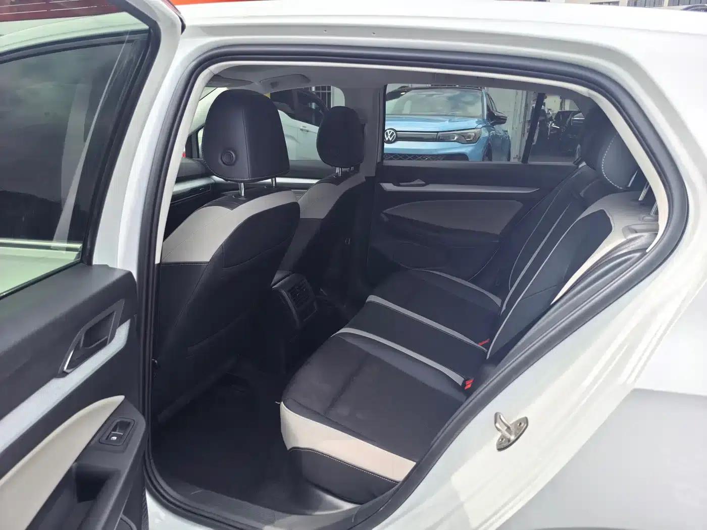 2021 Golf 280TSI DSG Pro — миниатюра 12