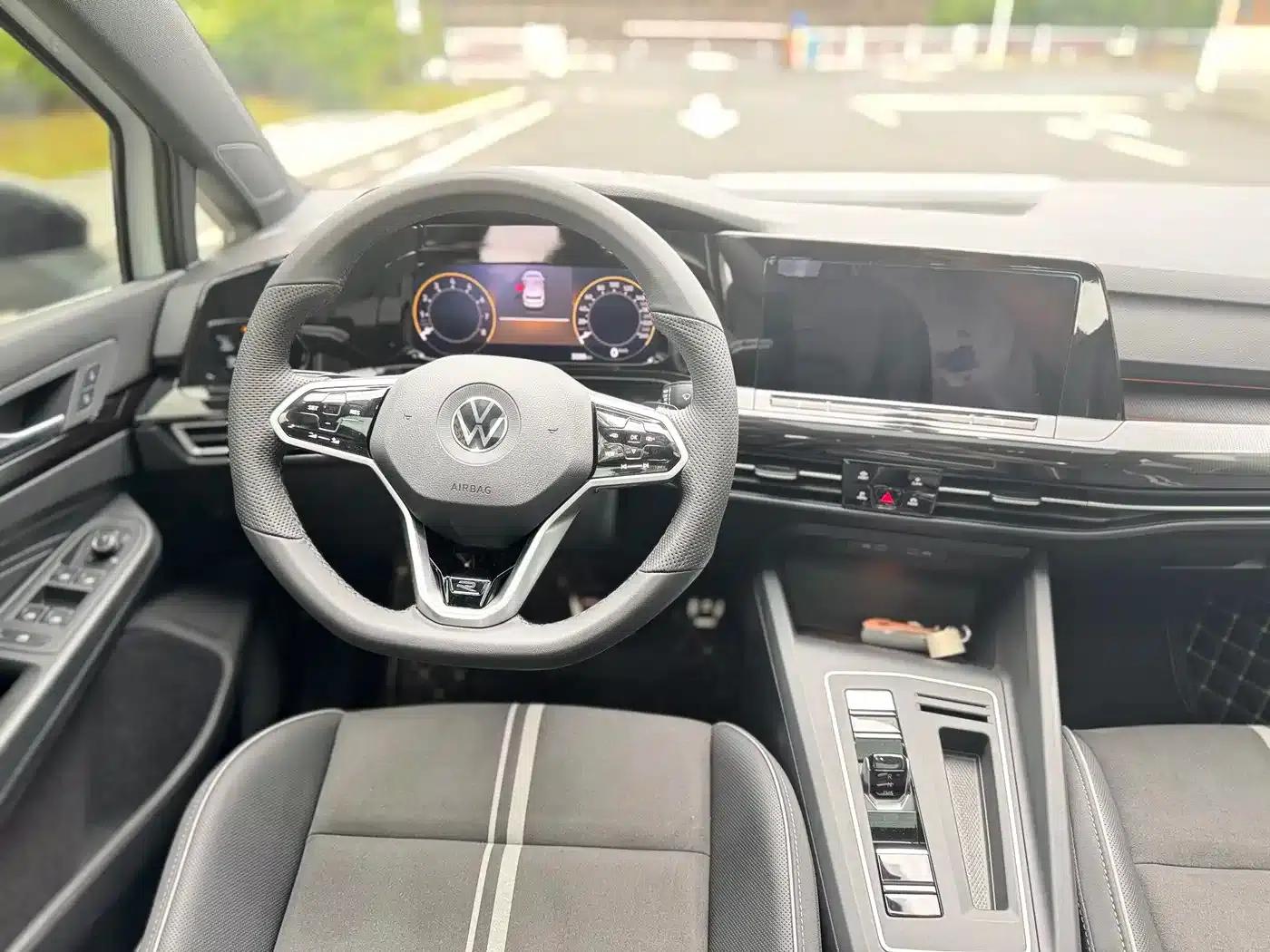 2023 Golf Facelift 280TSI DSG R-Line — миниатюра 12