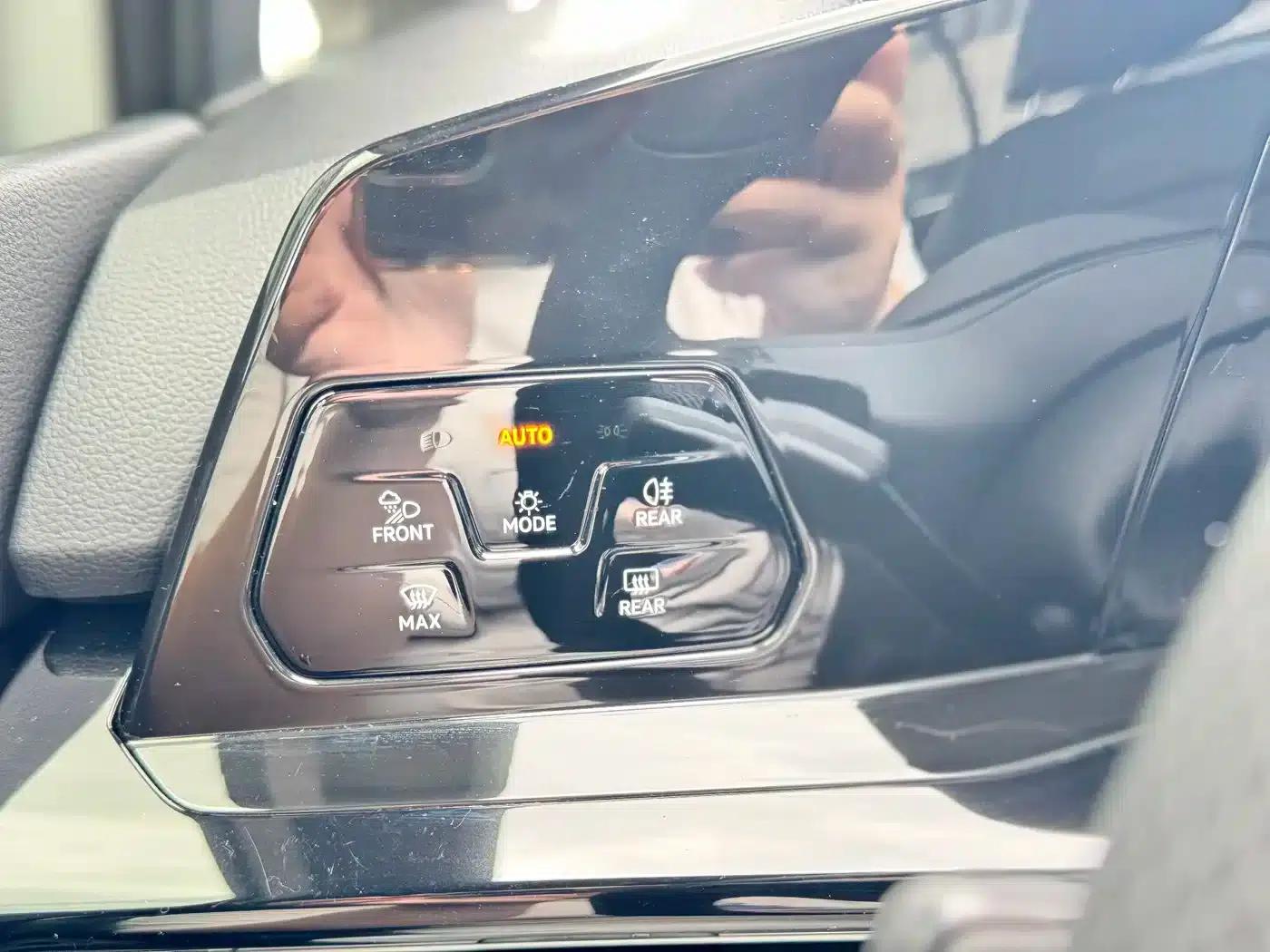 2023 Golf Facelift 280TSI DSG R-Line — миниатюра 17