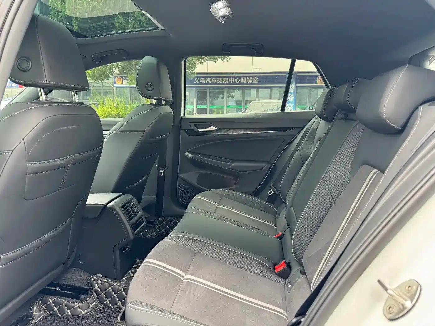 2023 Golf Facelift 280TSI DSG R-Line — миниатюра 5