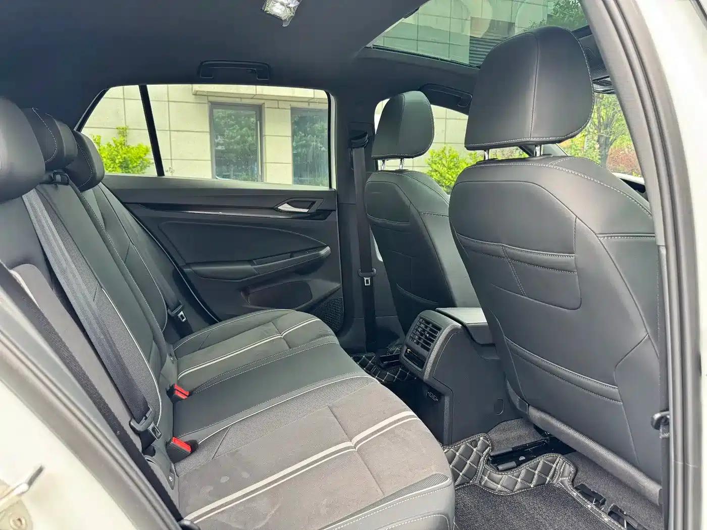 2023 Golf Facelift 280TSI DSG R-Line — миниатюра 8