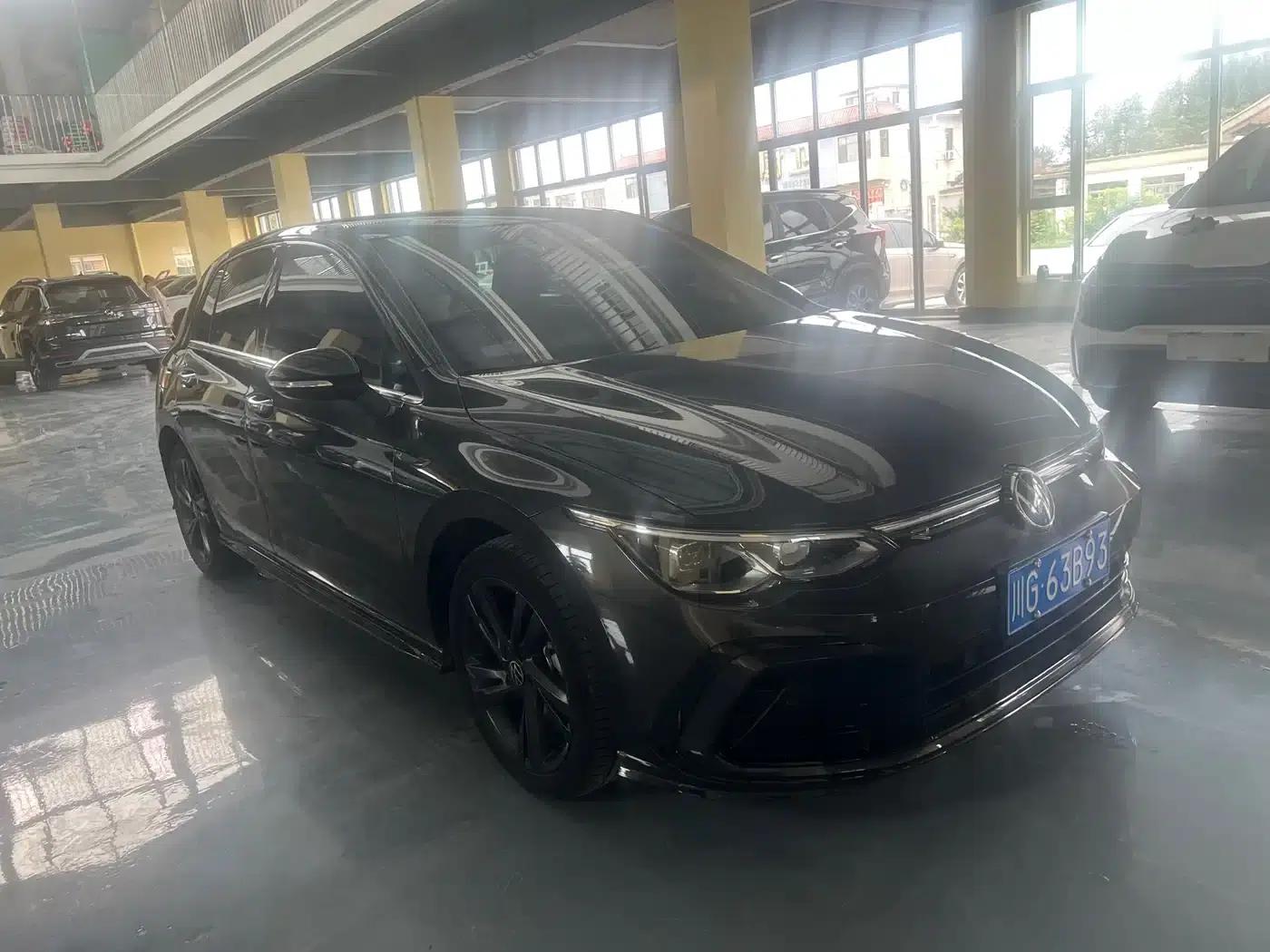 2023 Golf 280TSI DSG R-Line Lite — миниатюра 2