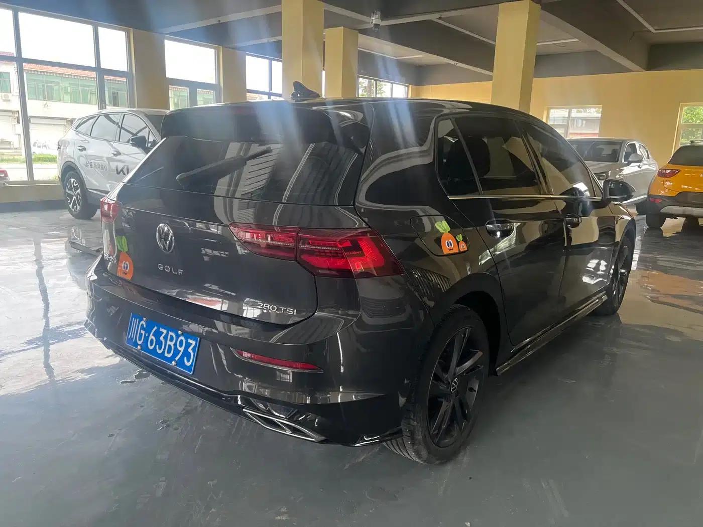 2023 Golf 280TSI DSG R-Line Lite — миниатюра 5