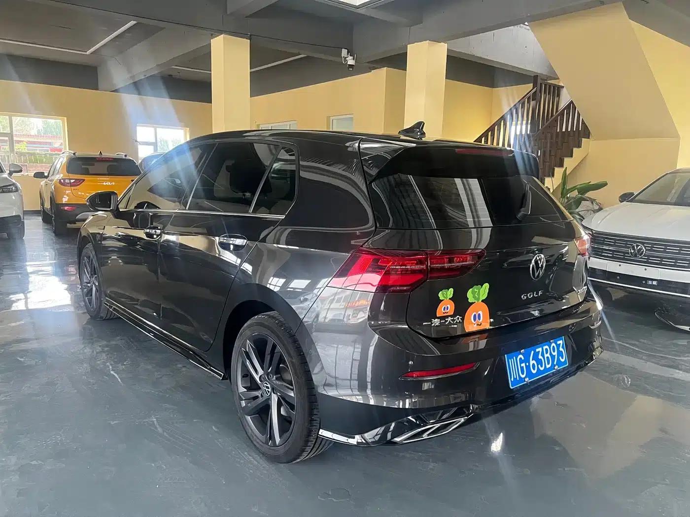 2023 Golf 280TSI DSG R-Line Lite — миниатюра 6