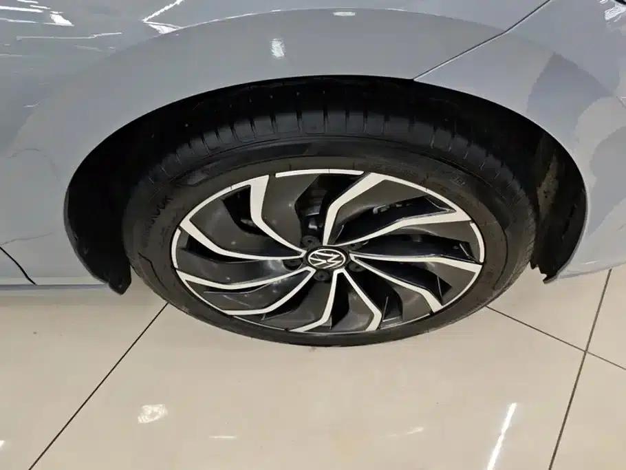 2024 Golf 280TSI DSG Pro 50th Anniversary Edition — миниатюра 6
