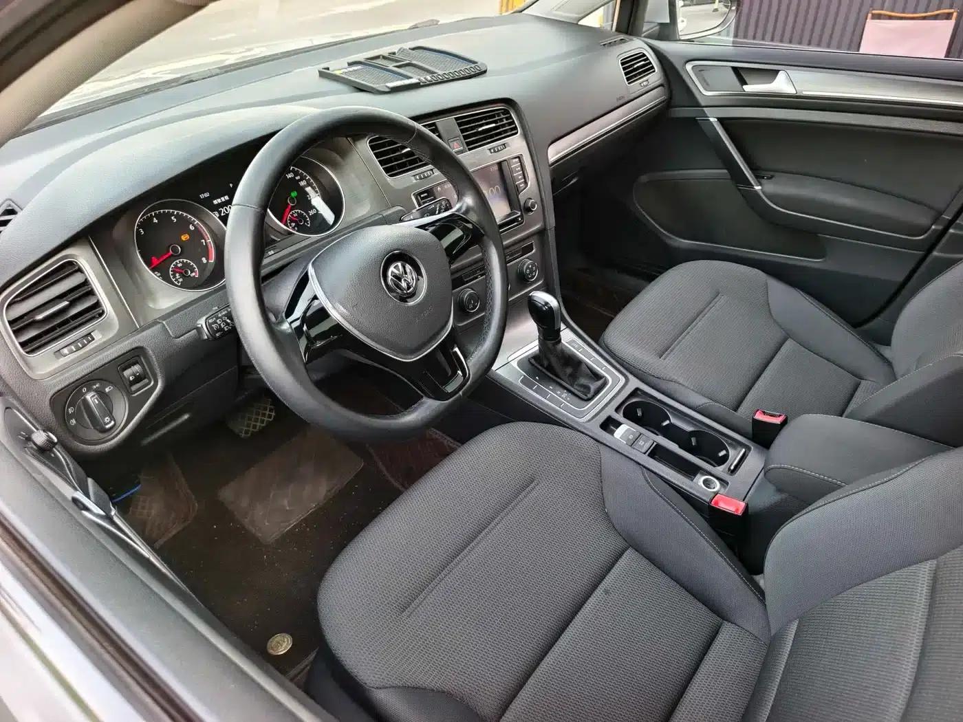 2015 Golf 1.6L Automatic Comfort — миниатюра 9