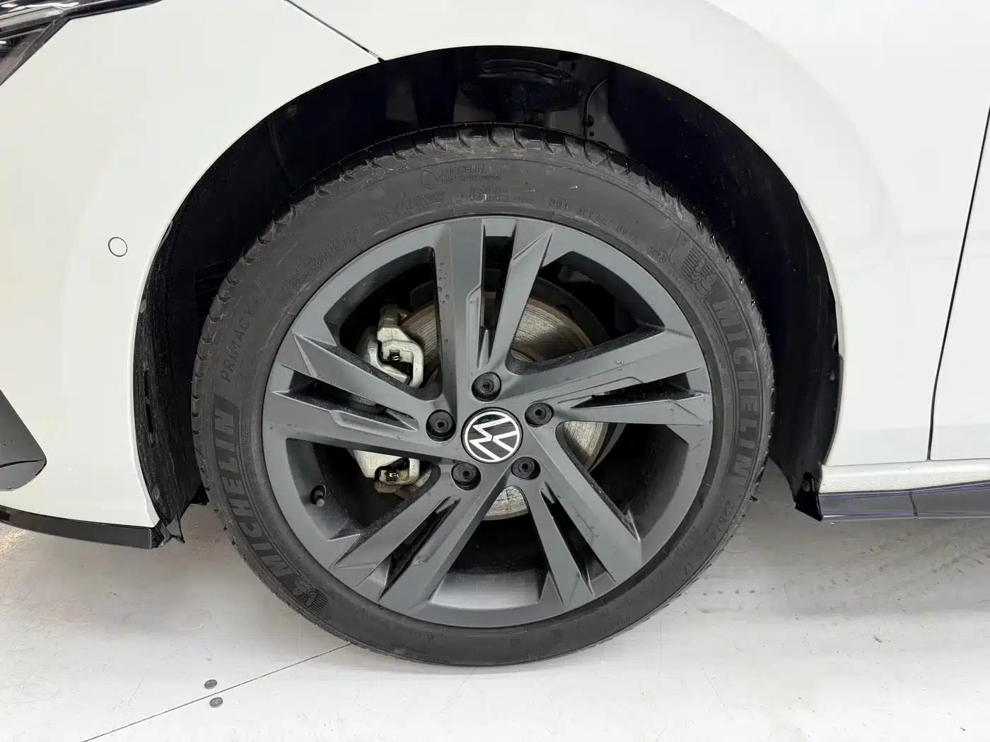 2021 Golf 280TSI DSG R-Line — миниатюра 7
