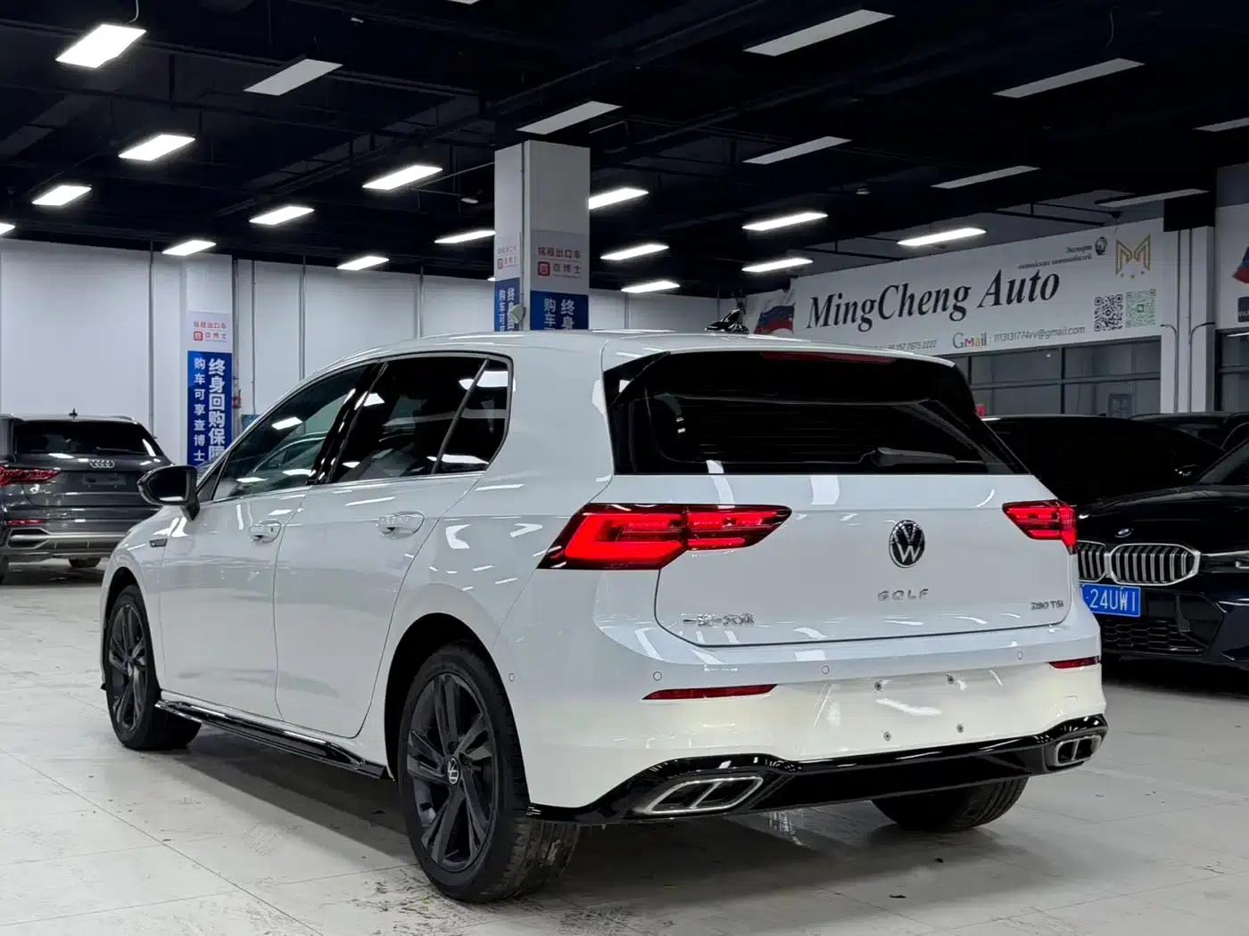 2023 Golf 280TSI DSG R-Line — миниатюра 4