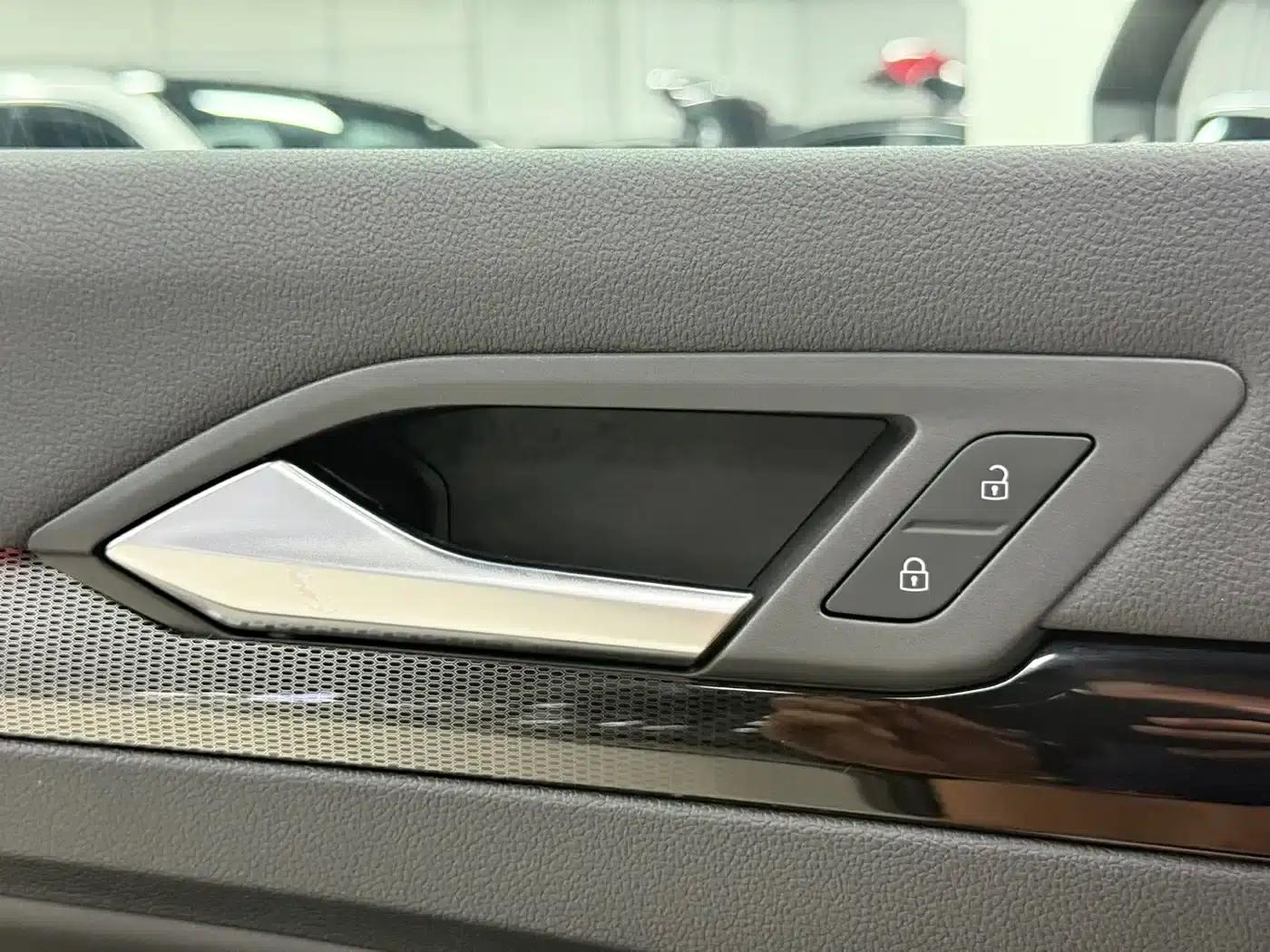 2021 Golf 280TSI DSG R-Line — миниатюра 15