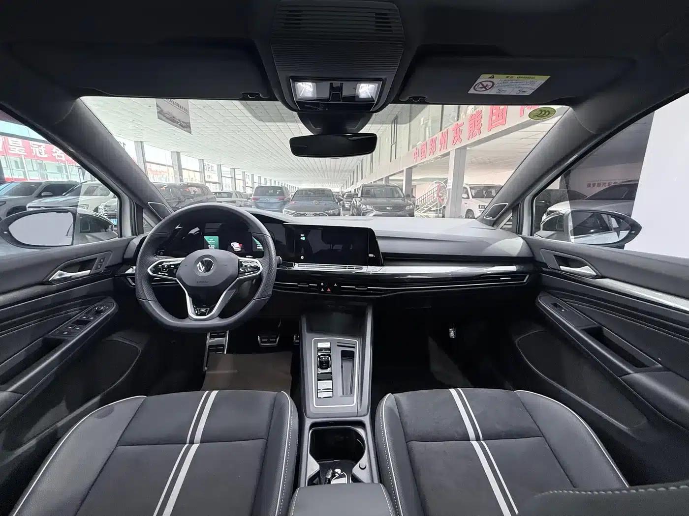 2021 Golf 280TSI DSG R-Line — миниатюра 9
