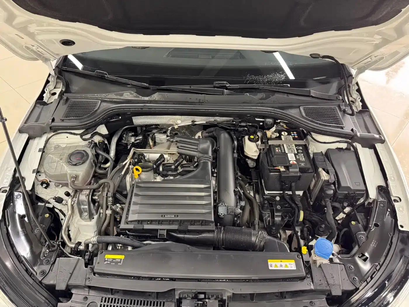 2023 Golf Facelift 280TSI DSG Pro — миниатюра 21