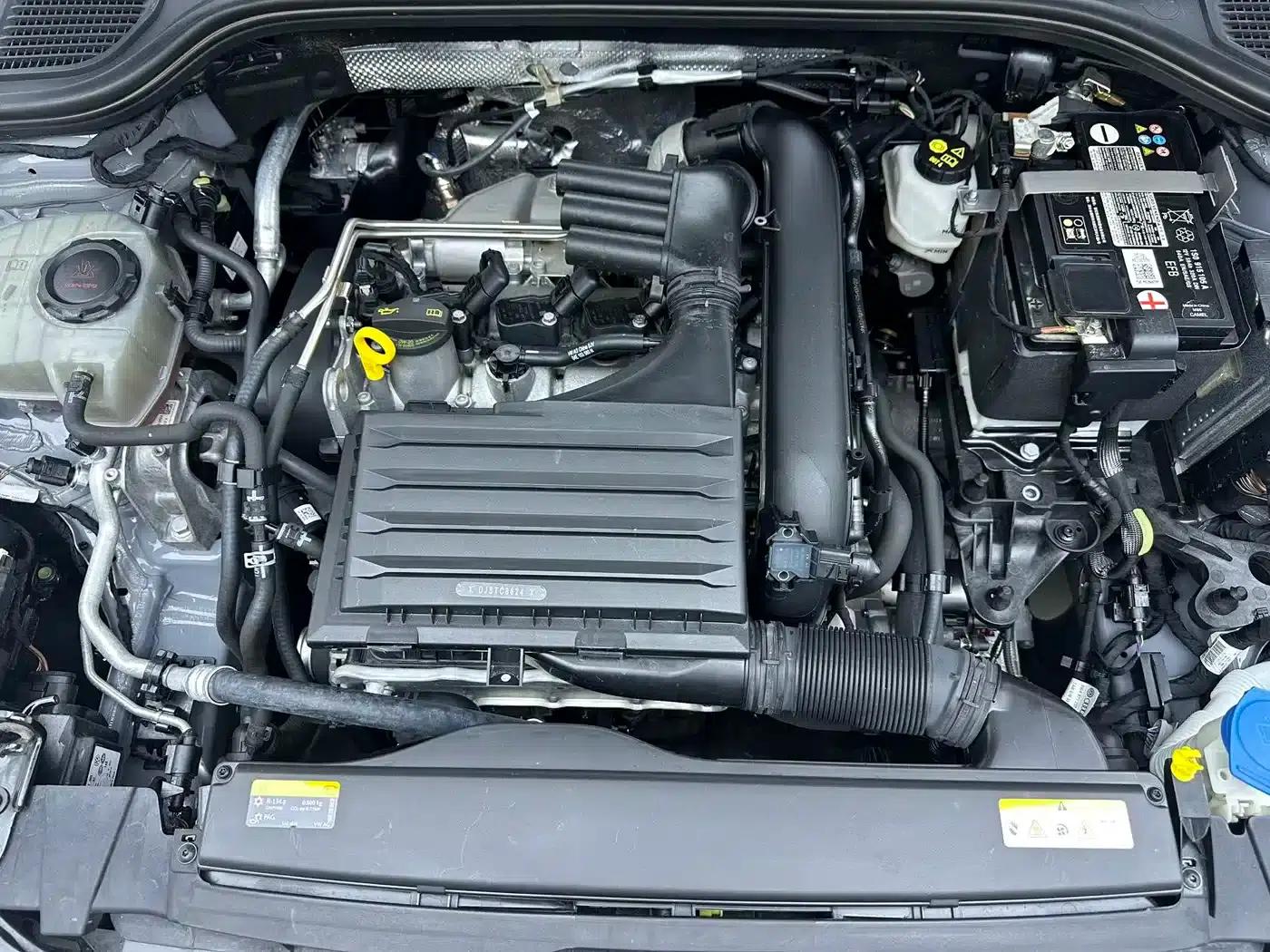 2023 Golf Facelift 280TSI DSG R-Line Lite — миниатюра 20
