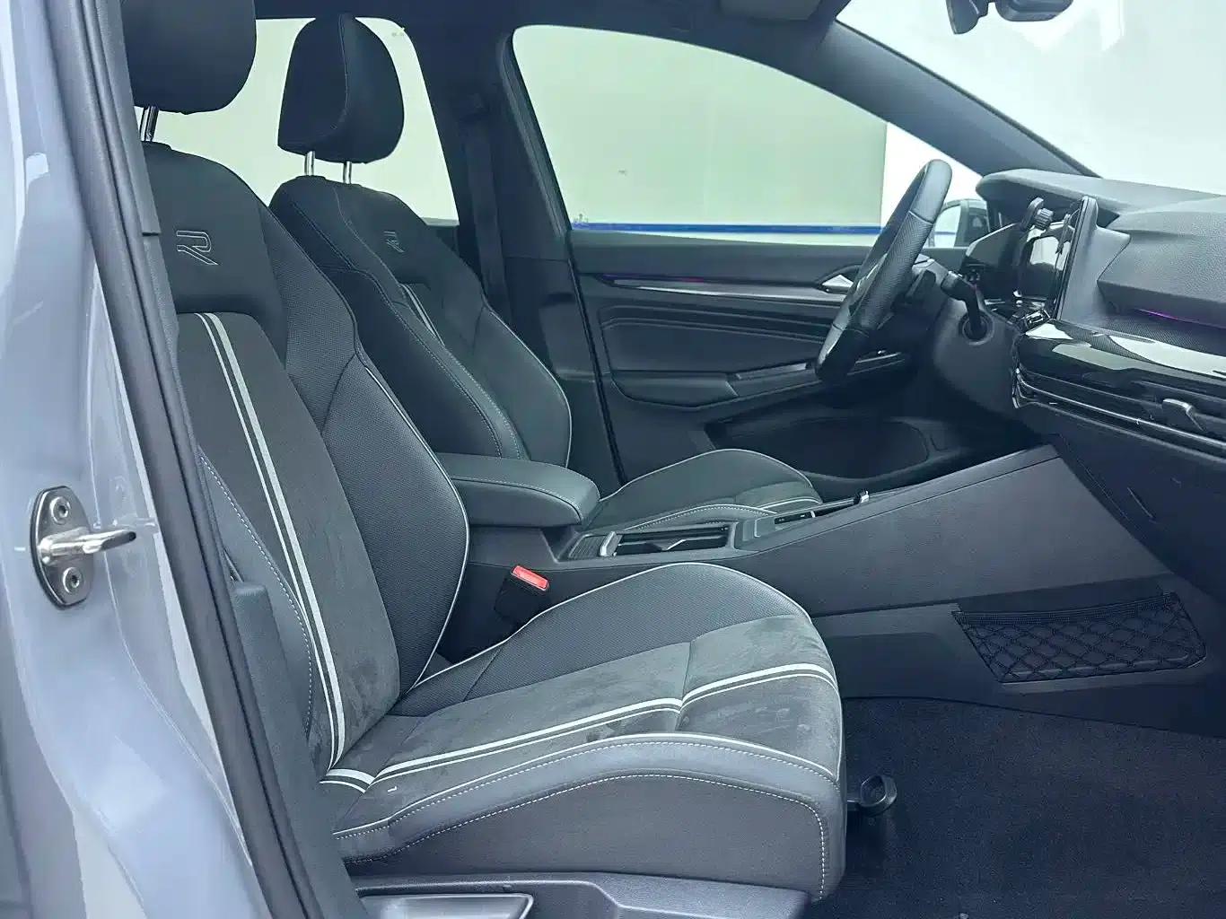 2023 Golf Facelift 280TSI DSG R-Line Lite — миниатюра 8