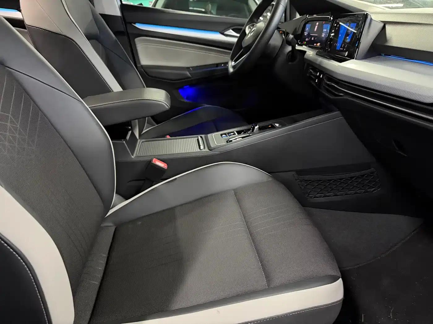 2023 Golf Facelift 280TSI DSG R-Line Lite — миниатюра 5