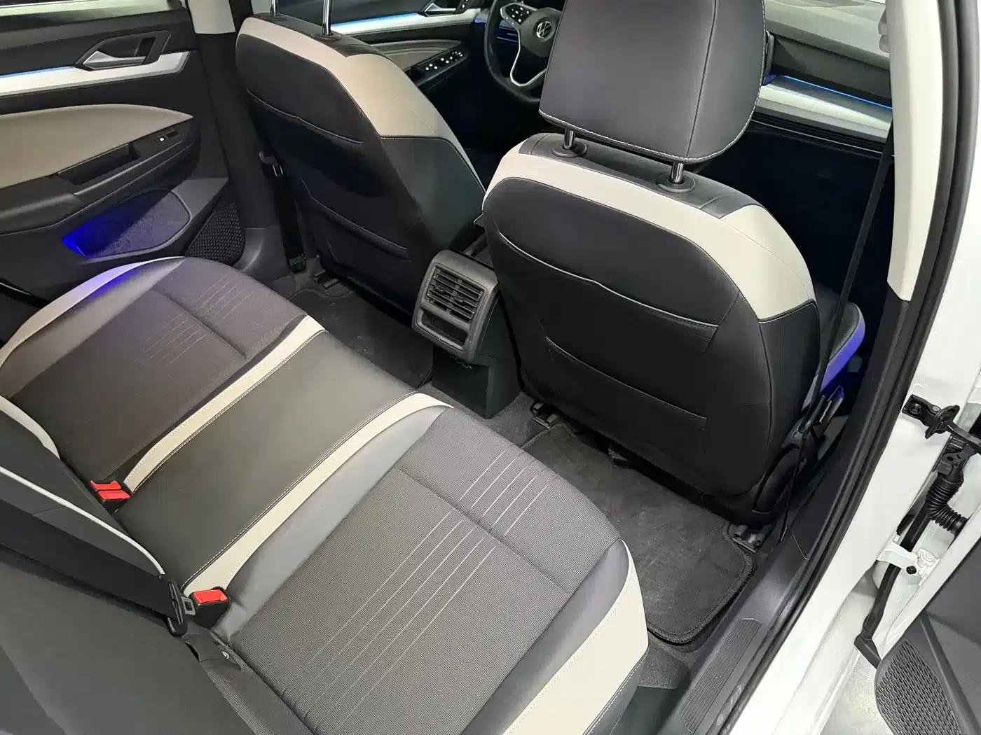 2023 Golf Facelift 280TSI DSG R-Line Lite — миниатюра 6