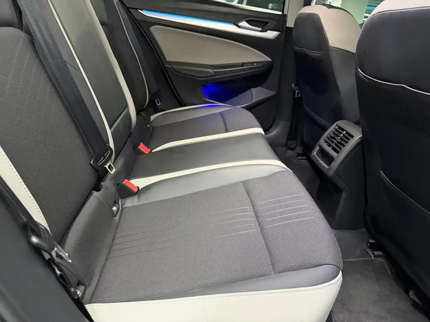 2023 Golf Facelift 280TSI DSG R-Line Lite — миниатюра 7