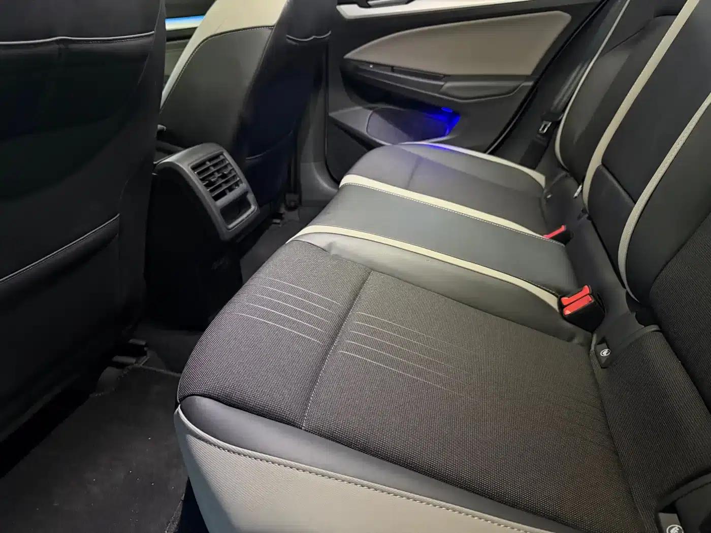 2023 Golf Facelift 280TSI DSG R-Line Lite — миниатюра 10